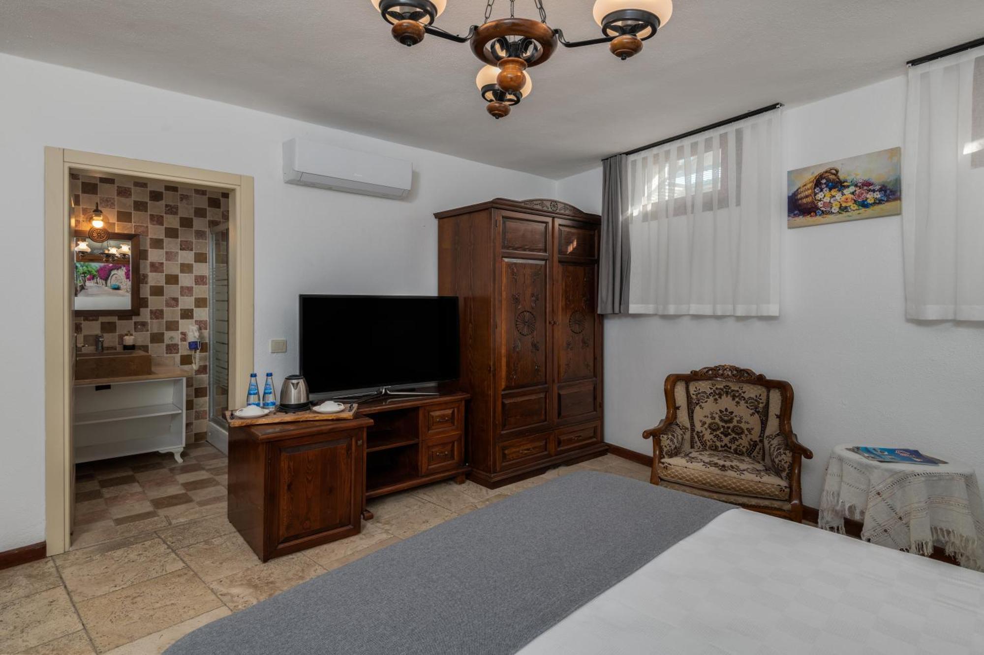 Alacati Koclu Konagi Hotel Habitación foto